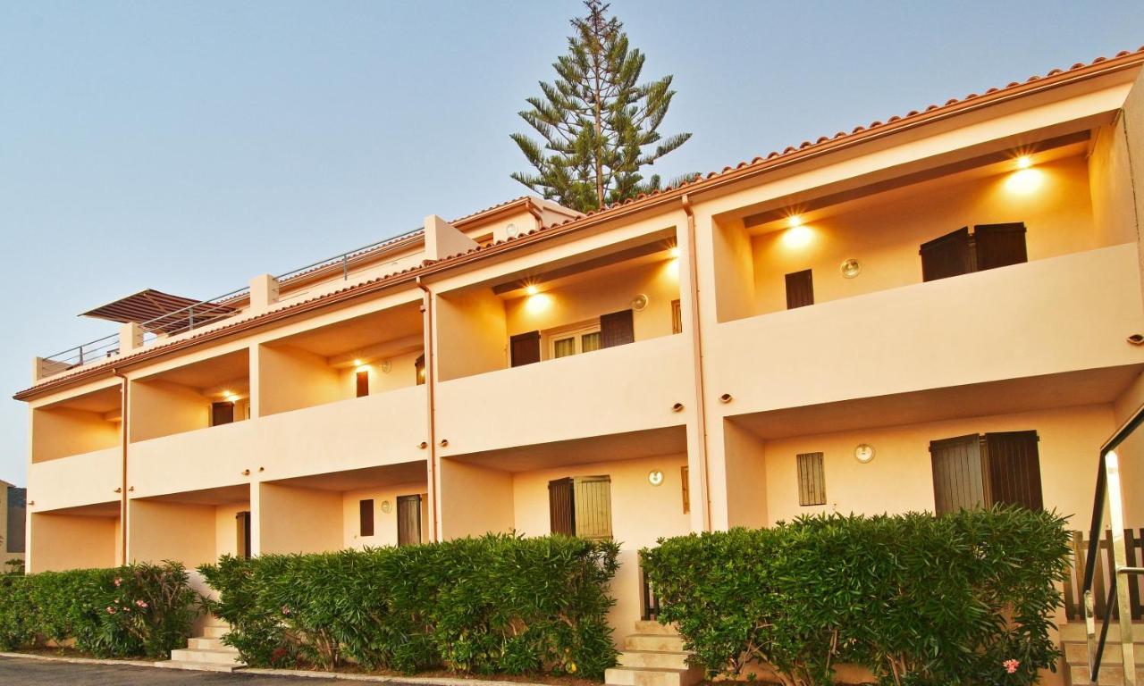 Hotel Tettola Saint-Florent  Exterior foto