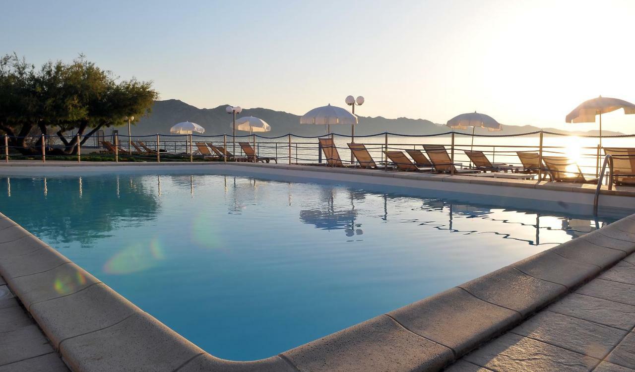 Hotel Tettola Saint-Florent  Exterior foto